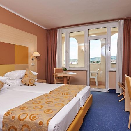 Hotel Delfin Izola Dış mekan fotoğraf