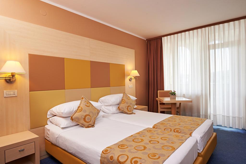 Hotel Delfin Izola Dış mekan fotoğraf