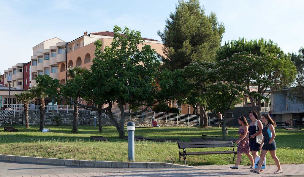 Hotel Delfin Izola Oda fotoğraf